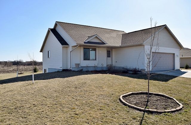 1st image of 1000 Martin Dr