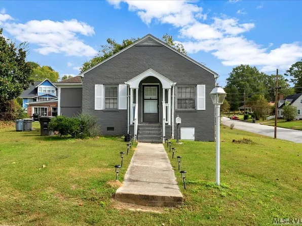 107 W 5th Ave, Lawrenceville, VA 23868