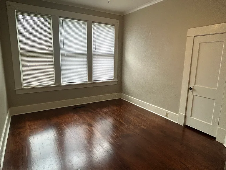 309 N Fairgrounds St — Photo 3