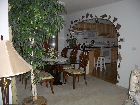 3rd image of 5527 Walnut Cir W #1