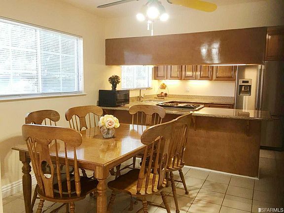 4th image of 2041 Ocala Ave