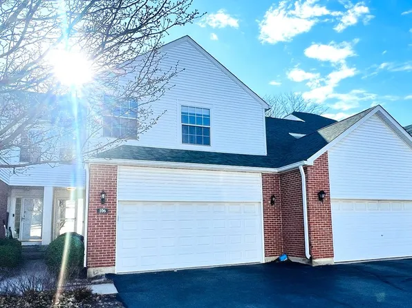 106 S Pembroke Cir #106, Lake Bluff, IL 60044