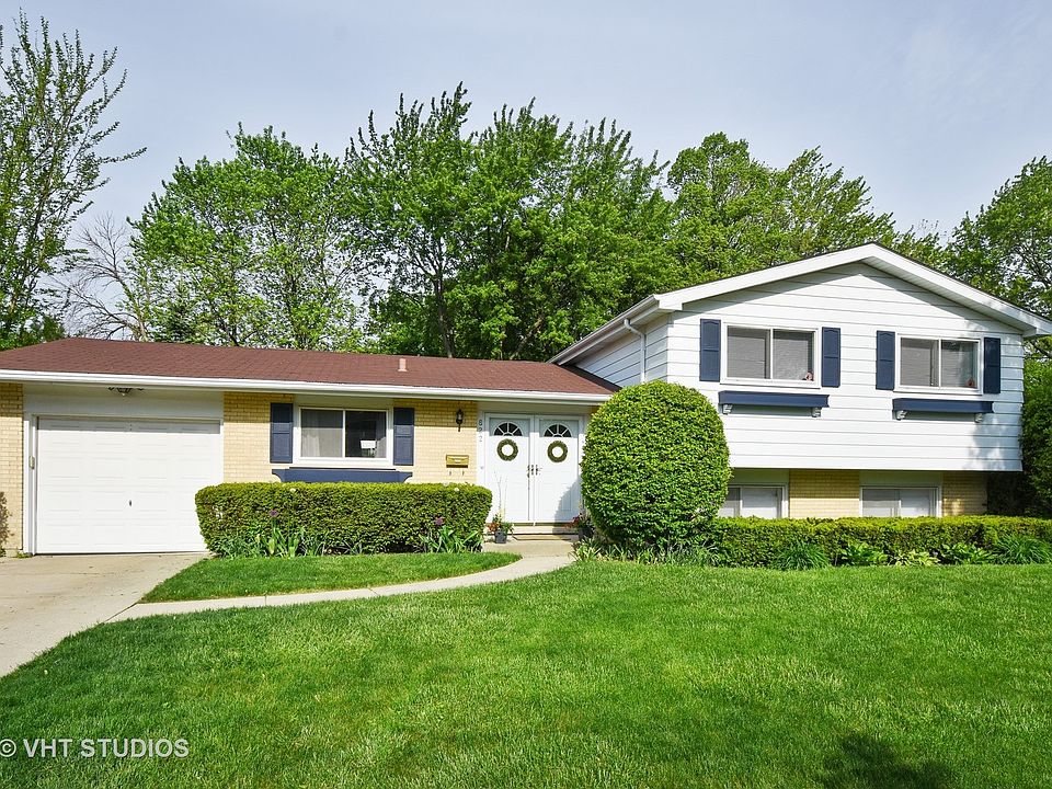 1st image of 822 Gettysburg Dr