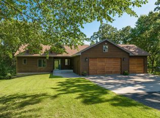 1408 10th St NE, Sauk Rapids, MN 56379