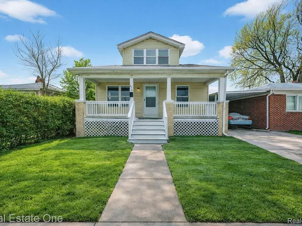 1470 Ferris Ave, Lincoln Park, MI 48146