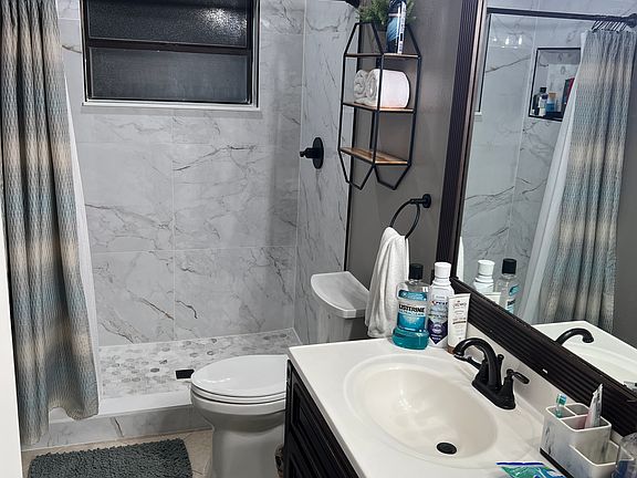 4th image of 4606 Eaglewood Dr