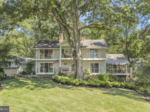 6060 River Dr, Lorton, VA 22079