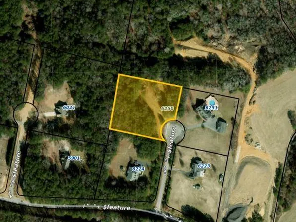 6250 Tuckers Ridge Ln, Barhamsville, VA 23011