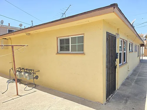 12521 York Ave Photo 1