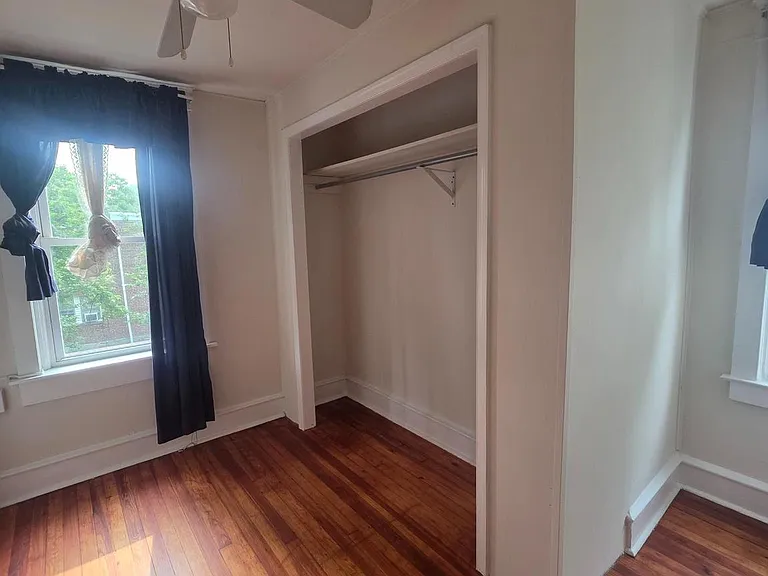 2439 Madison St — Photo 19