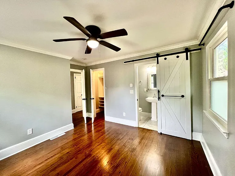 3500 Mathis Dr — Photo 15