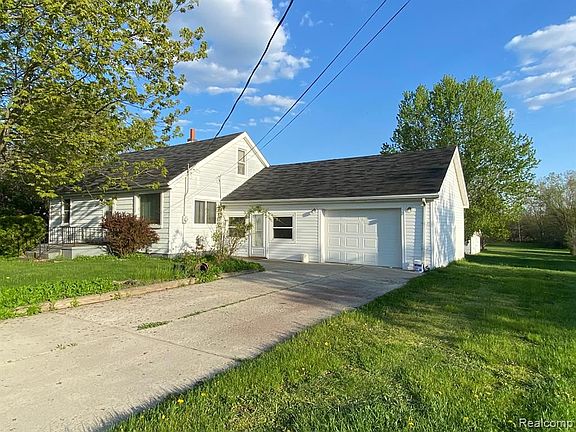 2nd image of 1380 Taylor Rd