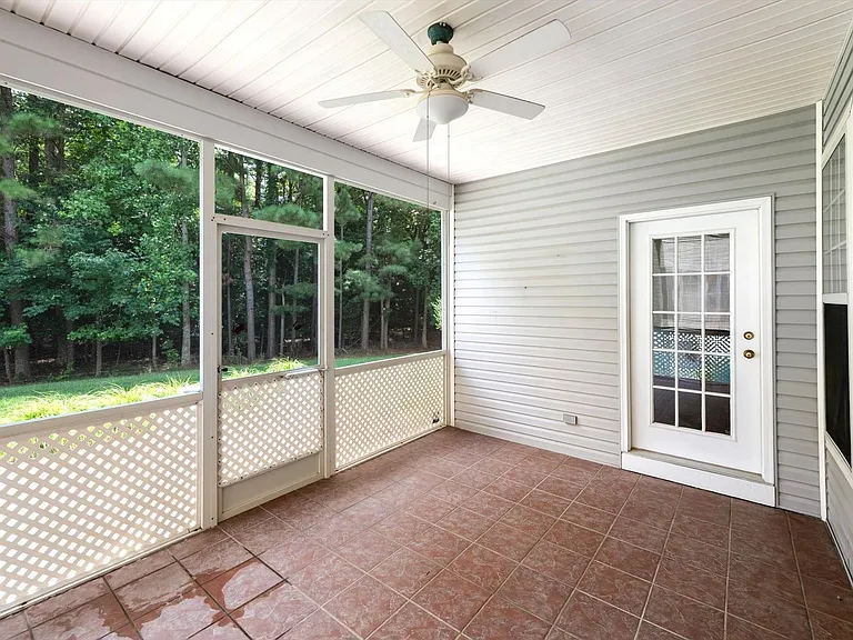 9 Penhurst Ct — Photo 27