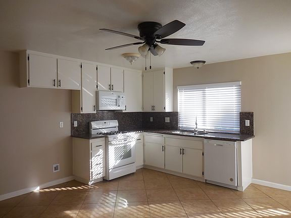 4th image of 24843 Fay Ave
