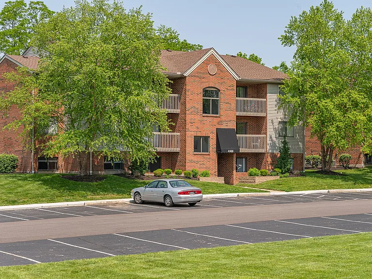 Timber Glen Apartments — Photo 63