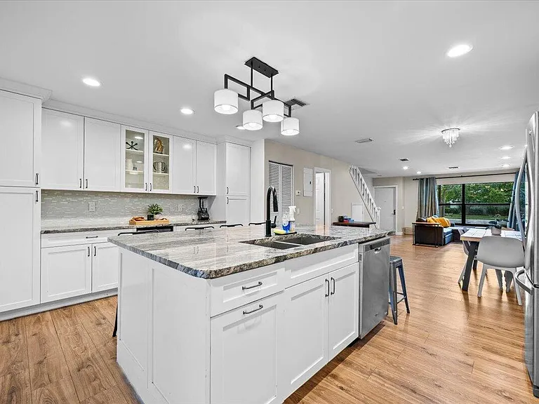 1602 Montauk Dr — Photo 5
