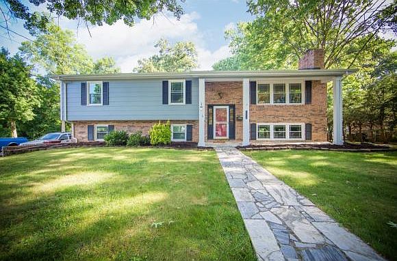 1st image of 2312 Camelot Cir