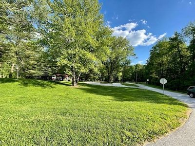 6400 E Allens Creek Rd, Bloomington, IN, 47401