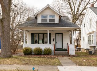 1114 Dakin St, Lansing, MI 48912