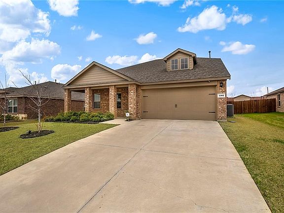 2nd image of 1102 Cedar Hollow Dr