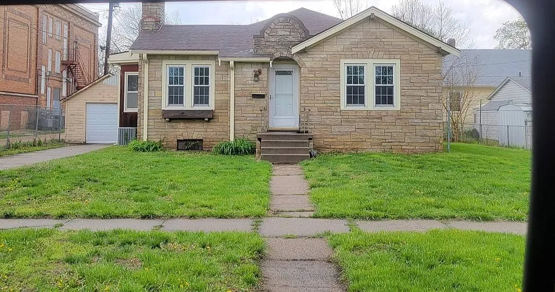 29th Ave, Columbus — Photo 4