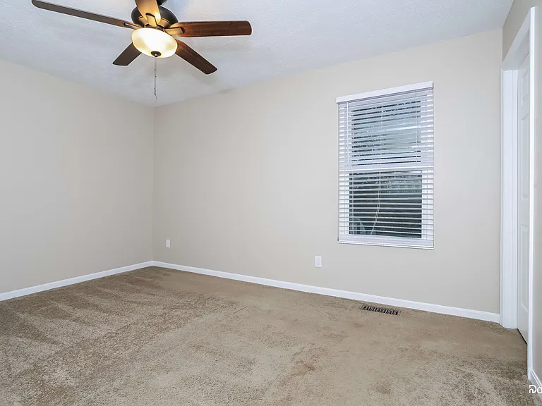 4649 Cardinal Dr — Photo 9