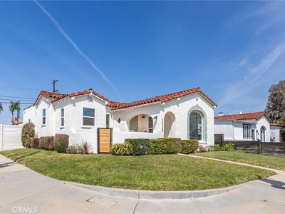 7525 8th Ave, Los Angeles, CA, 90043