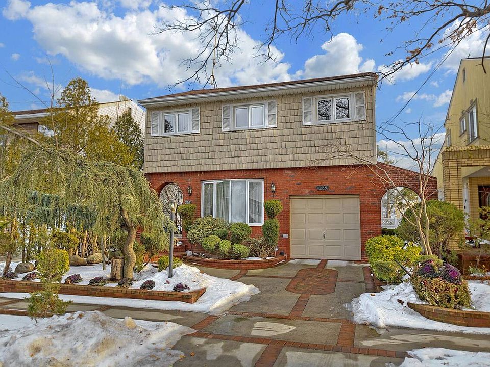 1st image of 239 Whitman Dr