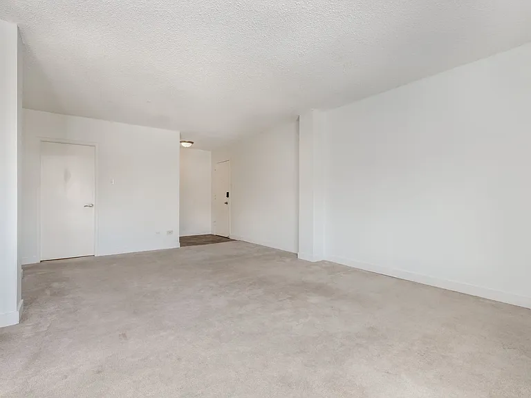 1015 Cameron Ave SW — Photo 25