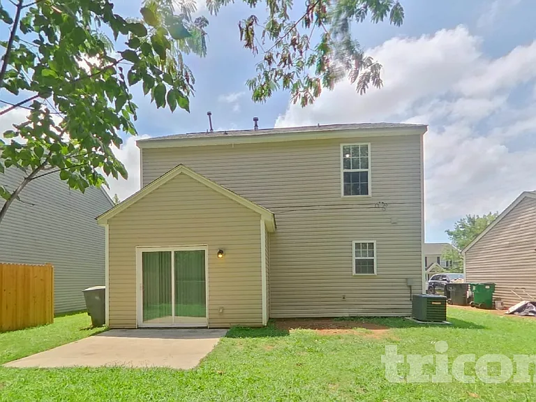 5400 Peachwood Dr — Photo 18