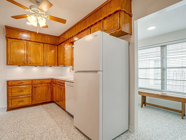 2812 Ryan Place Dr — Photo 8