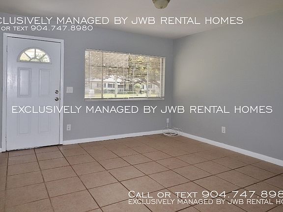 2nd image of 2801 Aubrey Ave