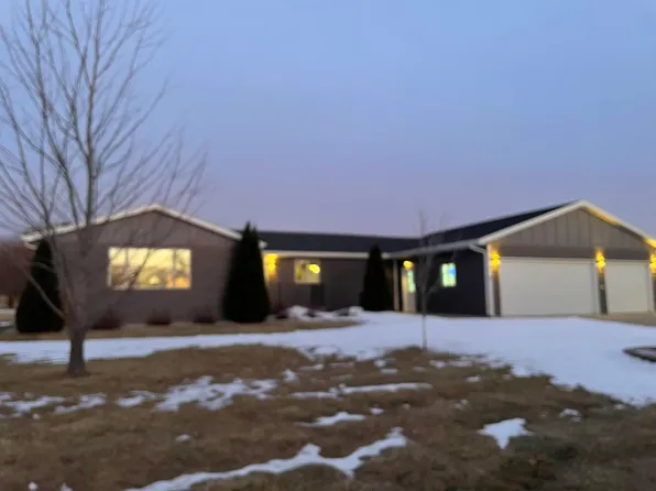 12920 Prairiewood Dr, Aberdeen, SD 57401