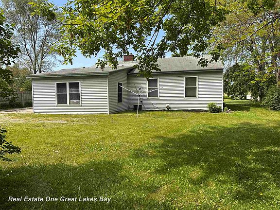 2nd image of 4928 Hess Rd
