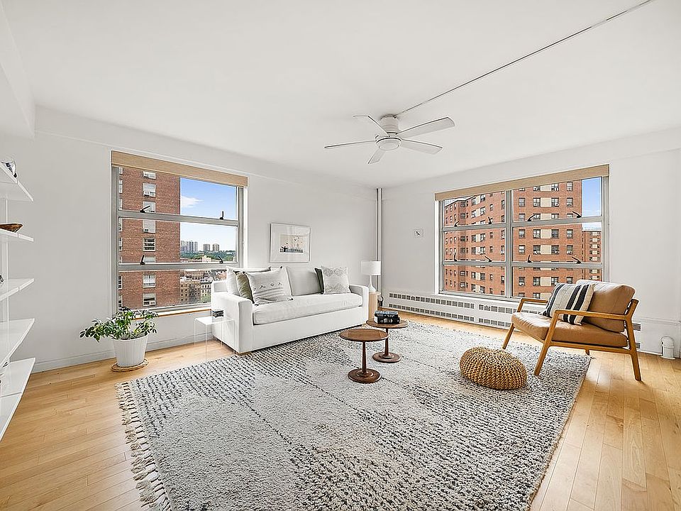 1st image of 80 La Salle St APT 16B