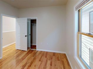 195 Gates Ave #2, Jersey City, NJ 07305