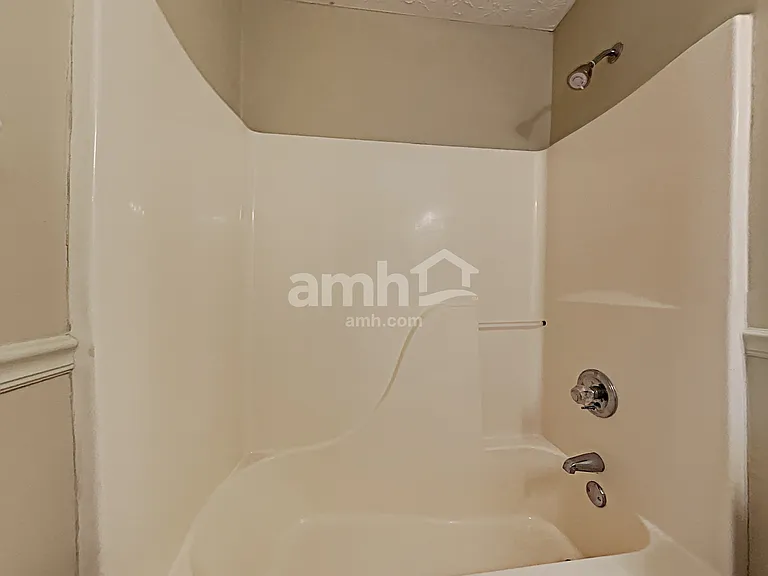 4543 Twin Pines Dr — Photo 12