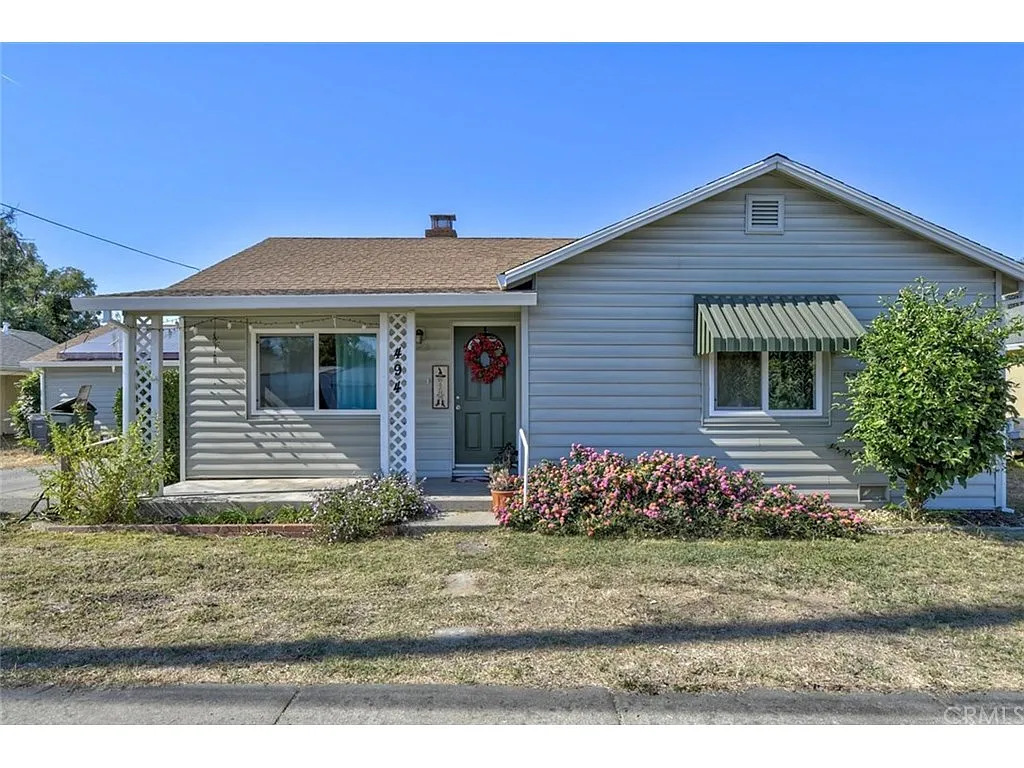 494 Gray Ave photo 1