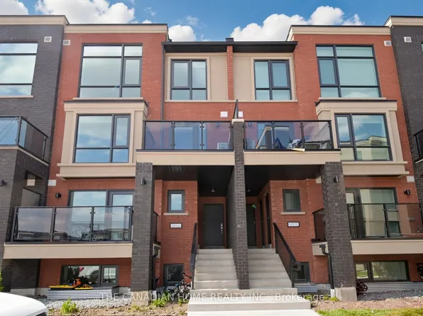 55 Romilly Ave #15, Brampton, ON L7A 5L8