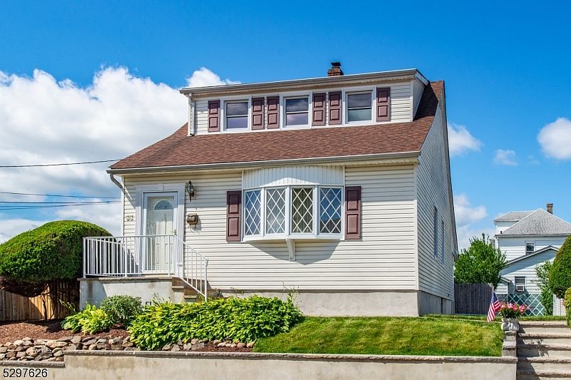 33 Tracy Ave, Totowa, NJ 07512 Zillow