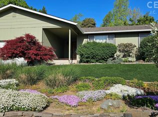 807 NE Oregon Ave, Grants Pass, OR