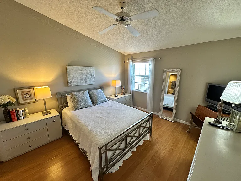 517 Woodstork Cir — Photo 11