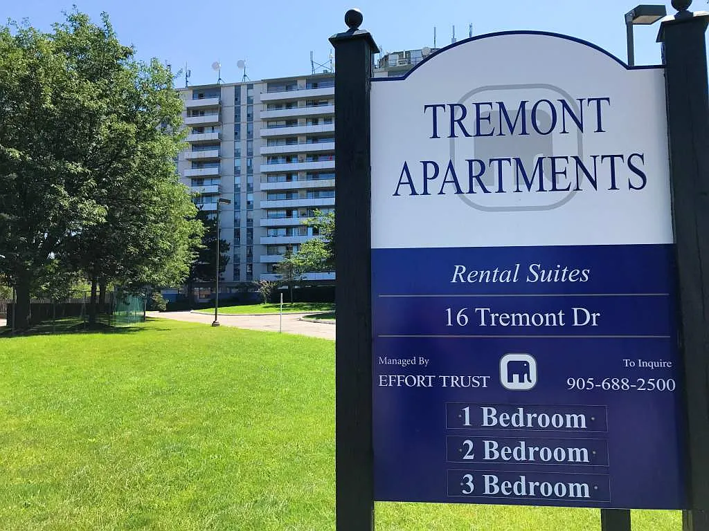 Tremont Apartments — Photo 4