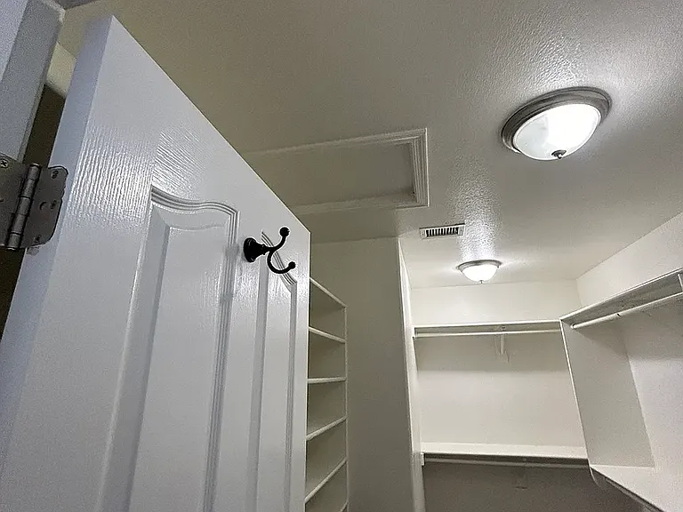 646 W Naranja Ave — Photo 20