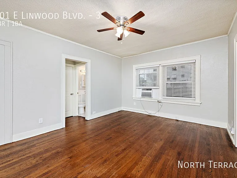 901 E Linwood Blvd #3 — Photo 6