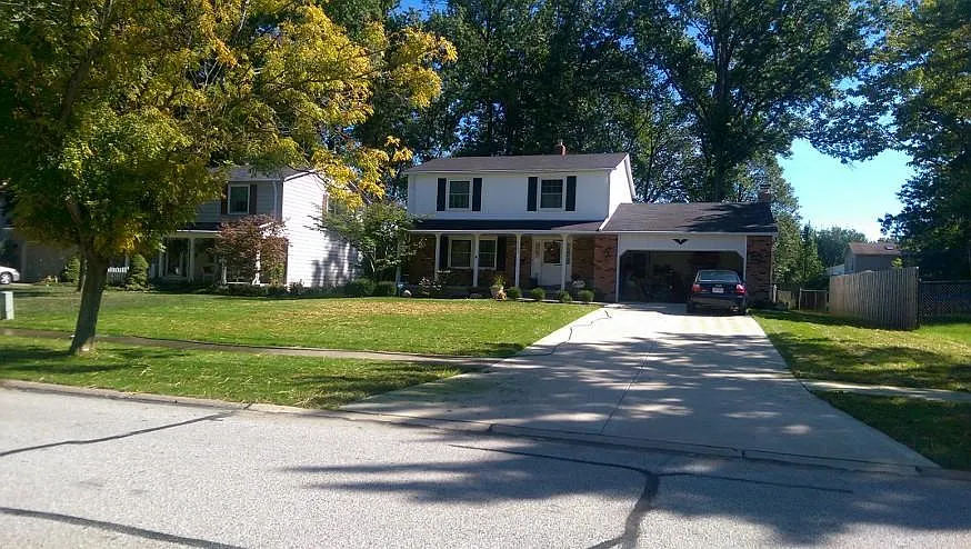 4153 Lydgate Dr