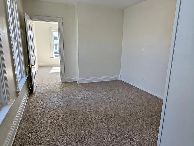 1712 Sherman Ave — Photo 14