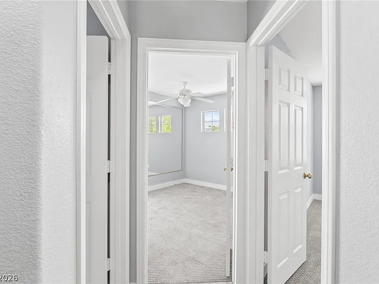 9609 Crystal Cup Cir — Photo 24