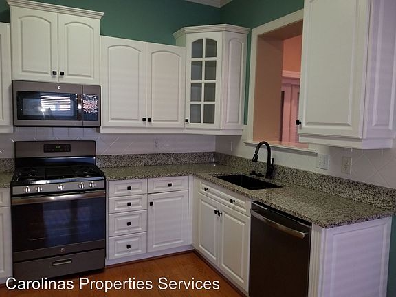2nd image of 4117 Barton Ln