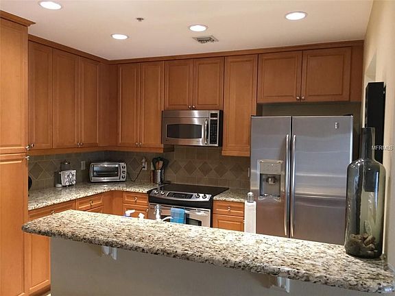 3rd image of 2305 Edgewater Dr Unit 1618
